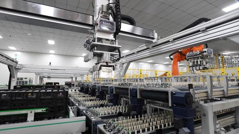 光伏逆变器代理加盟：样品政策解析与加盟要点