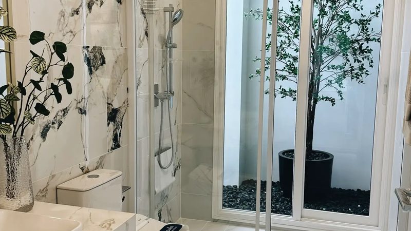 成都光伏支架批发报价：揭秘光伏支架选型与成本控制